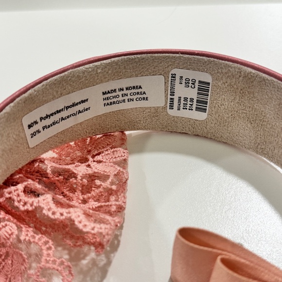 Urban Outfitters Pink Satin Headband and Masie Lace Bow Barrette Hair Bundle - Picture 4 of 8